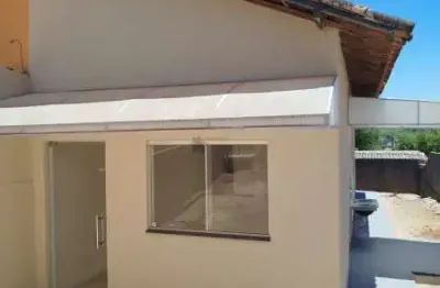 Excelnet casa geminada a venda localizada no bairro recanto verde em esmeraldas.
