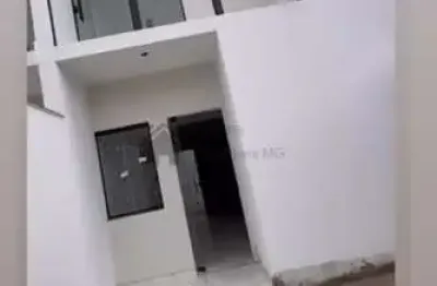 Oportunidade!!! excelente casa geminada a venda localizada no bairro quintas do godoi em betim.