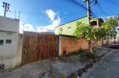 Excelente lote com 390 metros, bem localizado bairro petrolandia