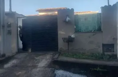 Casa com 2 quartos à venda na Rua Alameda Das Rosa, Planalto, Mateus Leme