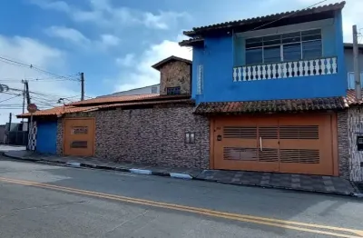 Sobrado para locação de alto padrão com 6 dorms, 5 suítes, espaço comercial e salão – 375m² – parque santa rosa, suzano/sp