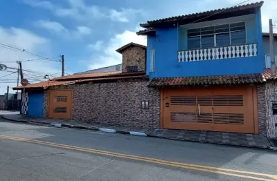 Sobrado para locação de alto padrão com 6 dorms, 5 suítes, espaço comercial e salão – 375m² – parque santa rosa, suzano/sp