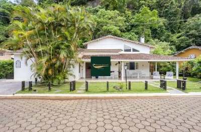 Casa em condomínio fechado na praia de paúba - são sebastião!