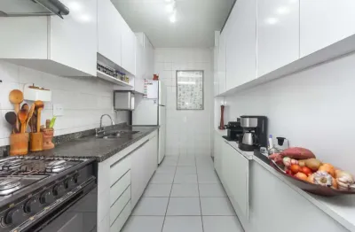 Elegante apartamento tipo para venda em jardim paulista com 3 quartos, sendo 1 suíte, 212m²