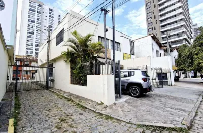 Elegante casa de vila para venda em vila cordeiro com 2 quartos, sendo 1 suíte, 215m²