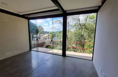 Casa no condomínio parque das artes para venda com 2 quartos, sendo 1 suíte, 211m²