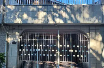 Vendo lindo sobrado com 03 dormitórios no residencial ingai!