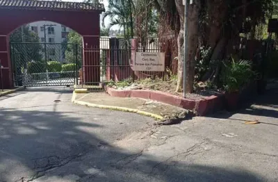 Vendo lindo apartamento de 03 dormitórios no condomínio parque passaros!