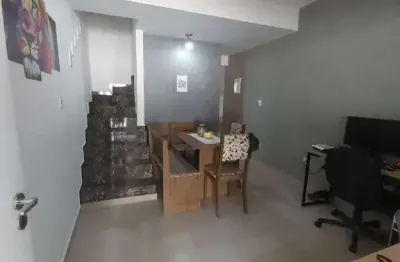 Sobrado com 2 dormitórios à venda, 89 m² por r$ 292.000,00 - jardim são joão - jandira/sp