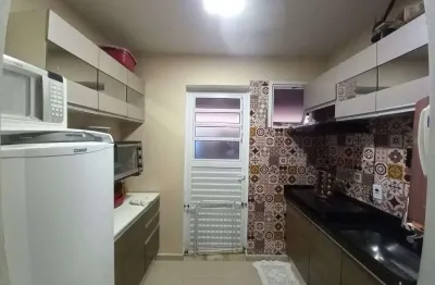 Sobrado com 2 dormitórios à venda, 48 m² por r$ 212.000,00 - aguassaí - cotia/sp