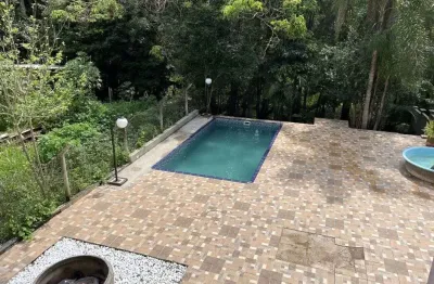 Casa com 5 dormitórios à venda, 460 m² por r$ 1.100.000 - granja carneiro viana - cotia/sp