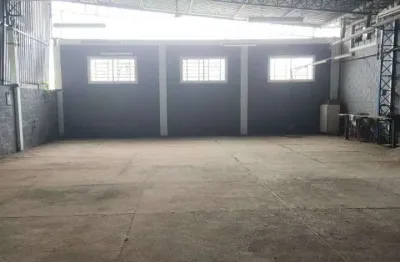 Galpão 313 m² – venda (r$ 900.000,00) ou locação (r$ 7.132/mês) – bairro mascate, nazaré paulista/s