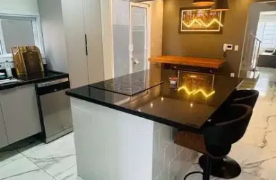 Casa com 3 quartos à venda na Rua Lilac, Jardim Japão (Caucaia do Alto), Cotia