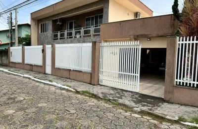 Sobrado 4 dormitórios - bairro são joão - itajaí-sc