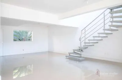 Sobrado com 3 dormitórios à venda, 176 m² por r$ 2.500.000,00 - praia dos amores - balneário camboriú/sc