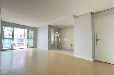 Apartamento com 3 quartos à venda na Avenida Getúlio Vargas, 549, Vila Operária, Itajaí por R$ 864.500