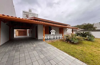 Casa com 3 quartos para alugar na Rua Leonardo Tetto, Fazenda, Itajaí