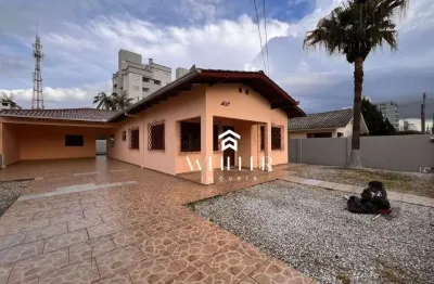 Casa com 3 quartos para alugar na Rua José Rosa, Cordeiros, Itajaí