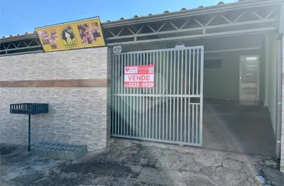 Casa com 3 quartos à venda na Rua Sebastião de Paula, Vila Real, Hortolândia