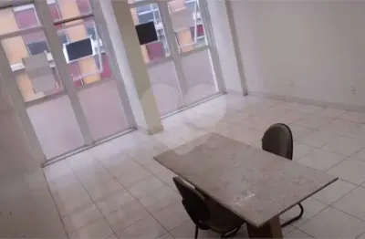 Sala comercial à venda na Rua Ferreira Penteado, Cambuí, Campinas