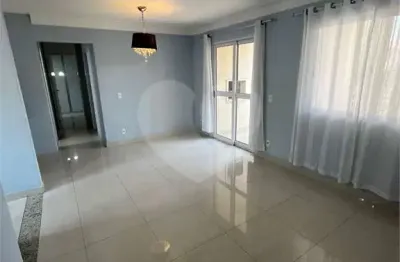 Apartamento com 3 quartos à venda na Vila São Francisco, Hortolândia 