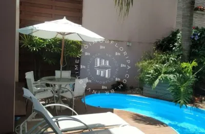 Casa com 4 quartos à venda no João Paulo, Florianópolis 