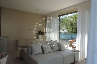 Cobertura duplex com 3 suítes e vista mar no yachtclub