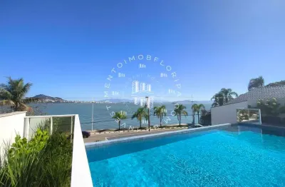 Apartamento novo, com amplo espaço interno, condomínio frente mar do cacupé