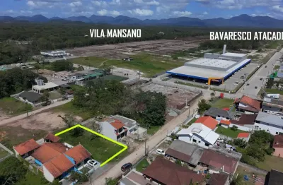 Terreno com ótima localização para venda no bairro jardim pérola do atlântico, localizado na cidade de itapoá / sc.
