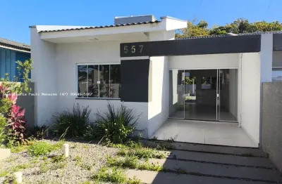 Casa Nova para Venda no balneário PARQUE, localizado na cidade de Itapoá / SC.