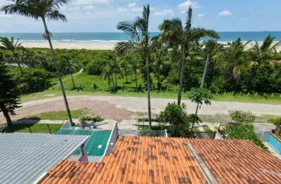 Sobrado PÉ NA AREIA para Venda no bairro BAMERINDUS, localizado na cidade de Itapoá / SC.