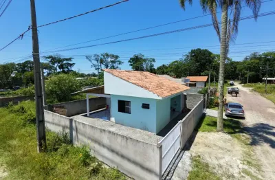 Casa Aconchegante com Amplo Terreno no Balneário Brandalize — Itapoá/SC