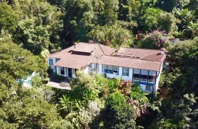 Espetacular casarão colonial à venda em paraty-rj - 8 quartos, 8 suítes e 700m² de pura elegância no bairro corumbe