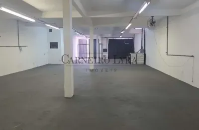 Barracão com 600m² de área útil para alugar por R$1.880/mês - Jardim Odete - Jaú/SP