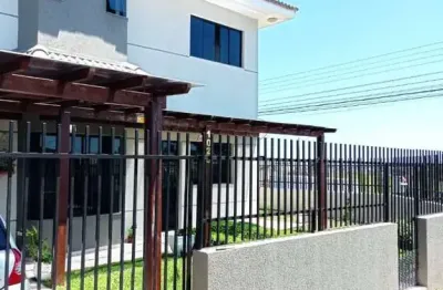 Casa com 3 quartos à venda no Boqueirão, Guarapuava 