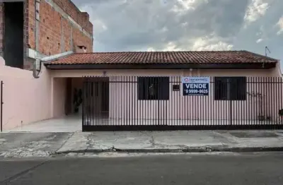 Casa com 3 quartos à venda no Dos Estados, Guarapuava 