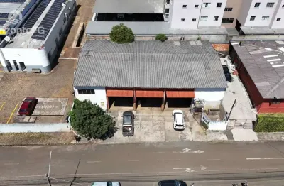 Barracão / Galpão / Depósito à venda no Dos Estados, Guarapuava 