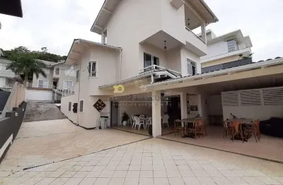 Casa à venda com vista, 271 m² por r$ 1.200.000,00 - pedra branca - palhoça/sc