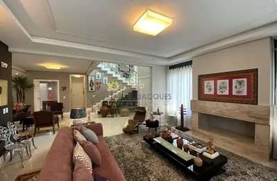 Casa luxuosa de esquina à venda na cidade universitária pedra branca, palhoça, sc