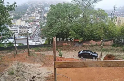Terreno à venda no Jardim Europa, Teresópolis 