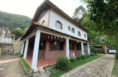 Casa para aluguel, 3 quartos, 3 suítes, 4 vagas, Albuquerque - Teresópolis/RJ