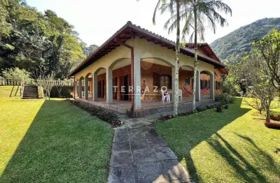 Casa em condomínio à venda, 4 quartos, 2 suítes, 2 vagas, comary - teresópolis/rj
