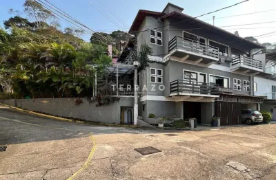Casa em condomínio à venda, 5 quartos, 1 suíte, 2 vagas, iucas - teresópolis/rj