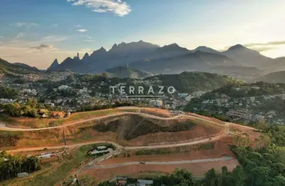 Terreno à venda no Ermitage, Teresópolis 