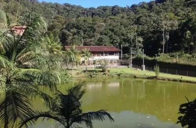 Terreno à venda no Vale do Paraíso, Teresópolis 