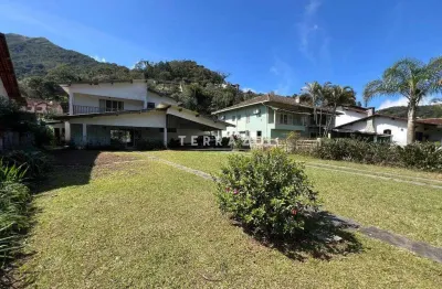 Casa em condomínio à venda, 4 quartos, 1 suíte, 4 vagas, comary - teresópolis/rj