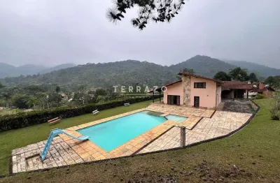 Casa à venda em teresópolis (prata dos aredes) – 230,00 m² internos e 82.685,25 m² externos