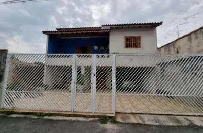 Sobrado espetacular à venda: um lar impecável espera por você