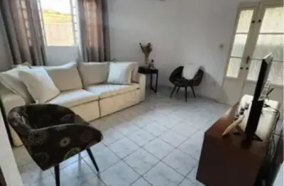 Casa com 2 quartos à venda no Recanto dos Coqueirais, Taubaté 