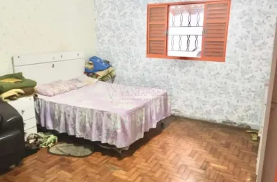 Casa com 3 quartos à venda na Vila Santa Helena, São José dos Campos 